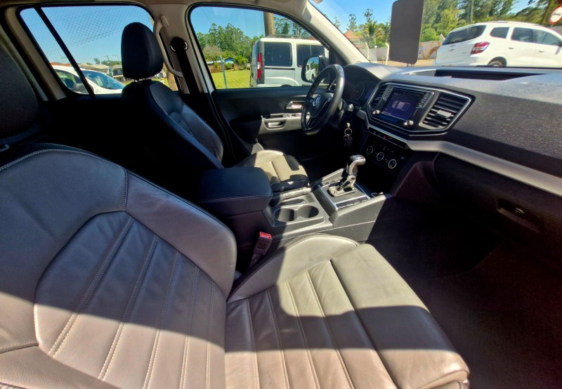 VOLKSWAGEN AMAROK 3.0 HIGHLINE 4X4 V6 2019/2019 CRUZEIRO MULTIMARCAS CRUZEIRO DO SUL / Carros no Vale