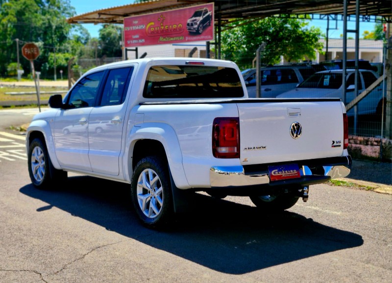 VOLKSWAGEN AMAROK 3.0 HIGHLINE 4X4 V6 2019/2019 CRUZEIRO MULTIMARCAS CRUZEIRO DO SUL / Carros no Vale