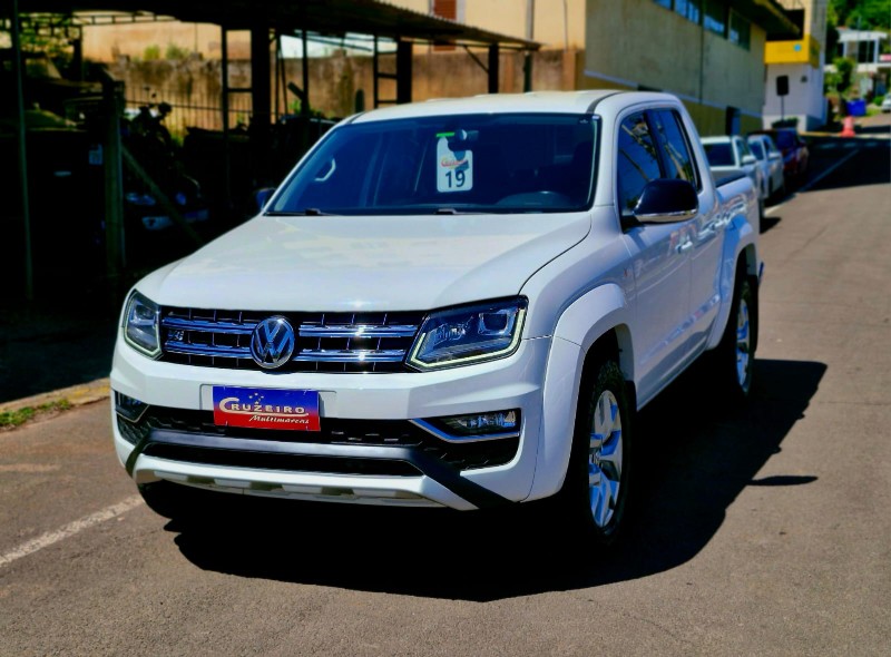 VOLKSWAGEN AMAROK 3.0 HIGHLINE 4X4 V6 2019/2019 CRUZEIRO MULTIMARCAS CRUZEIRO DO SUL / Carros no Vale