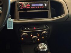 CHEVROLET ONIX HATCH JOY 1.0 8V FLEX 5P MEC. 2017/2018 JM AUTOMÓVEIS VENÂNCIO AIRES / Carros no Vale