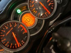 SUZUKI MOTOS GSX 1300 R HAYABUSA /2010 EXCLUSIVO VEÍCULOS SANTA CRUZ DO SUL / Carros no Vale