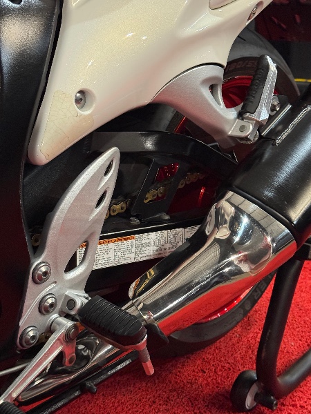 SUZUKI MOTOS GSX 1300 R HAYABUSA /2010 EXCLUSIVO VEÍCULOS SANTA CRUZ DO SUL / Carros no Vale