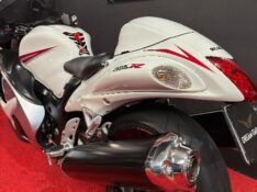 SUZUKI MOTOS GSX 1300 R HAYABUSA /2010 EXCLUSIVO VEÍCULOS SANTA CRUZ DO SUL / Carros no Vale