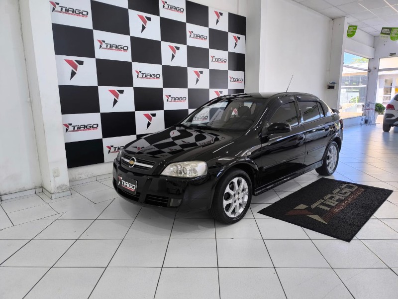 CHEVROLET ASTRA ADVANTAGE 2.0 MPFI 8V FLEXPOWER 5P 2011/2011 TIAGO AUTOMÓVEIS VENÂNCIO AIRES / Carros no Vale