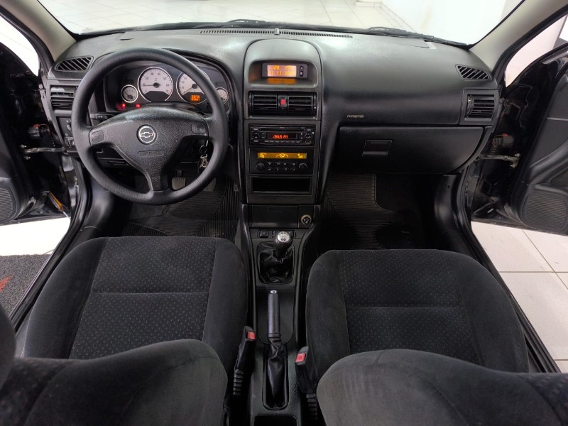 CHEVROLET ASTRA ADVANTAGE 2.0 MPFI 8V FLEXPOWER 5P 2011/2011 TIAGO AUTOMÓVEIS VENÂNCIO AIRES / Carros no Vale