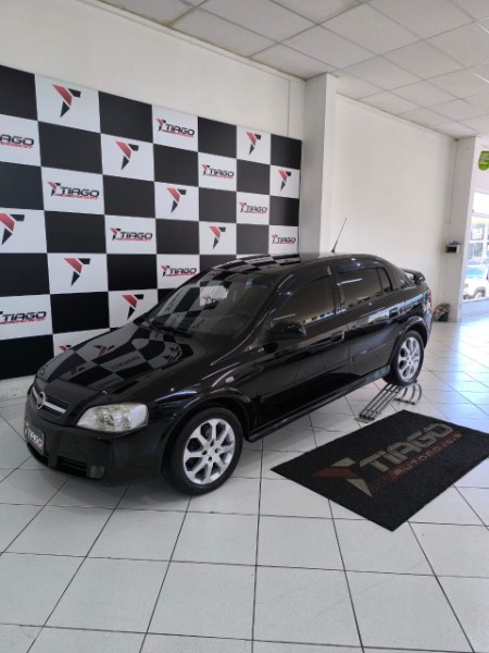CHEVROLET ASTRA ADVANTAGE 2.0 MPFI 8V FLEXPOWER 5P 2011/2011 TIAGO AUTOMÓVEIS VENÂNCIO AIRES / Carros no Vale