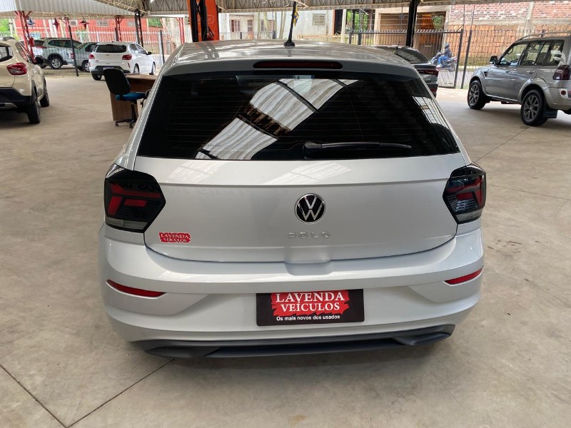 VOLKSWAGEN POLO MA 2022/2023 LAVENDA VEÍCULOS ARROIO DO MEIO / Carros no Vale