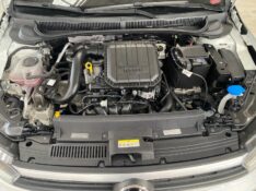 VOLKSWAGEN POLO MA 2022/2023 LAVENDA VEÍCULOS ARROIO DO MEIO / Carros no Vale