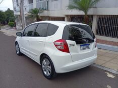 HONDA FIT 1.5 EX 2011/2012 ALTERNATIVA VEÍCULOS LAJEADO / Carros no Vale