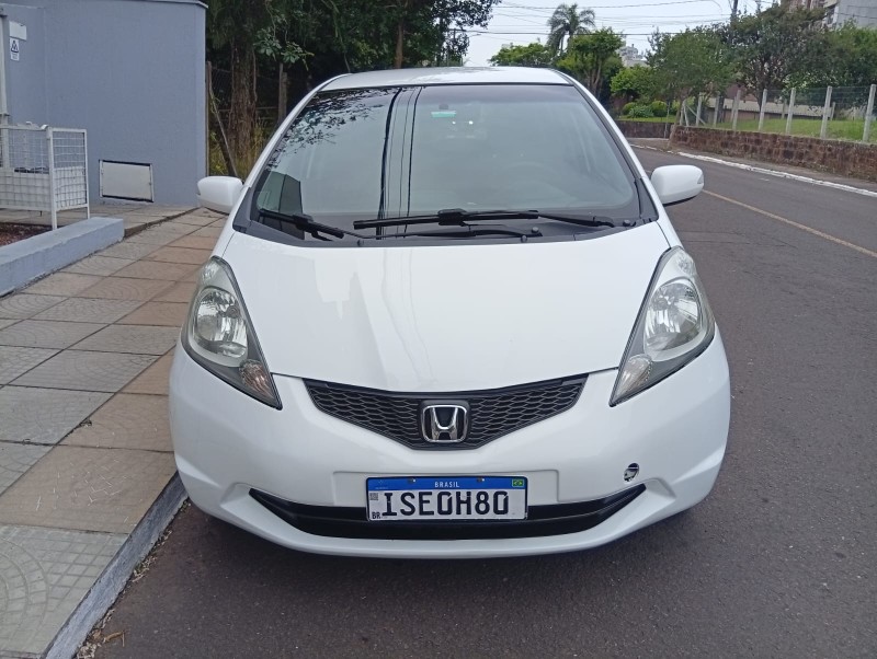 HONDA FIT 1.5 EX 2011/2012 ALTERNATIVA VEÍCULOS LAJEADO / Carros no Vale