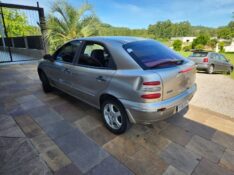 FIAT BRAVA 1.6 SX 16V 2002/2002 TS VEÍCULOS ANTA GORDA / Carros no Vale