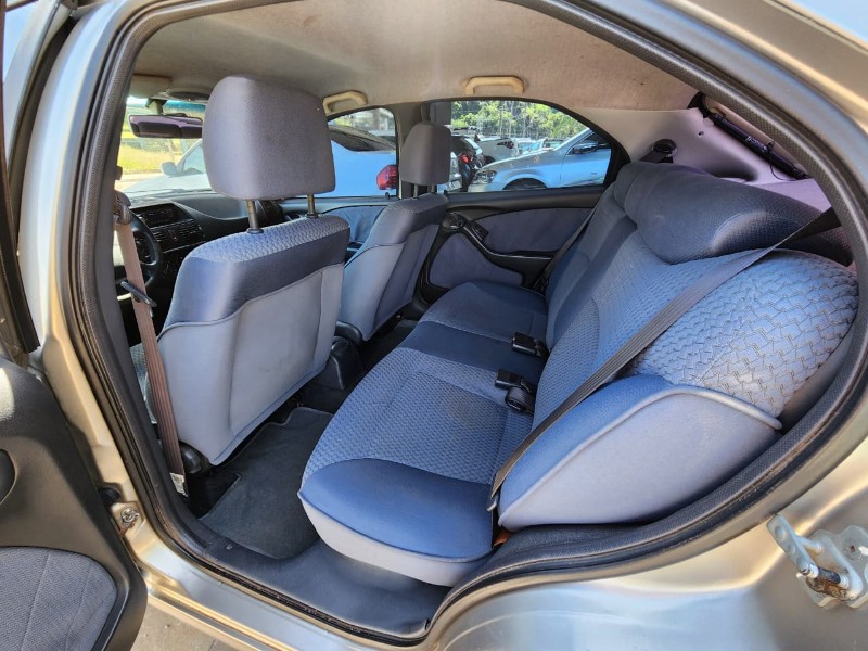 FIAT BRAVA 1.6 SX 16V 2002/2002 TS VEÍCULOS ANTA GORDA / Carros no Vale