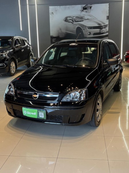 CHEVROLET CORSA HATCH MAXX 1.4 2011/2012 JM AUTOMÓVEIS VENÂNCIO AIRES / Carros no Vale