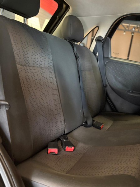 CHEVROLET CORSA HATCH MAXX 1.4 2011/2012 JM AUTOMÓVEIS VENÂNCIO AIRES / Carros no Vale