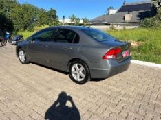 HONDA CIVIC 1.8 LXS 16V FLEX 4P MANUAL 2008/2008 ELY AUTOMÓVEIS LAJEADO / Carros no Vale