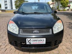FORD FIESTA SE 1.0 8V FLEX 5P 2009/2009 COMPLETO VEÍCULOS GUAPORÉ / Carros no Vale