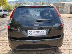 FORD FIESTA SE 1.0 8V FLEX 5P 2009/2009 COMPLETO VEÍCULOS GUAPORÉ / Carros no Vale
