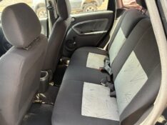 FORD FIESTA SE 1.0 8V FLEX 5P 2009/2009 COMPLETO VEÍCULOS GUAPORÉ / Carros no Vale
