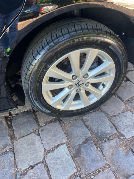 HONDA CIVIC 2.0 LXR 16V FLEX 4P AUTOMÁTICO 2014/2014 ELY AUTOMÓVEIS LAJEADO / Carros no Vale