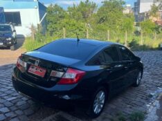 HONDA CIVIC 2.0 LXR 16V FLEX 4P AUTOMÁTICO 2014/2014 ELY AUTOMÓVEIS LAJEADO / Carros no Vale