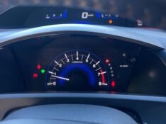 HONDA CIVIC 2.0 LXR 16V FLEX 4P AUTOMÁTICO 2014/2014 ELY AUTOMÓVEIS LAJEADO / Carros no Vale