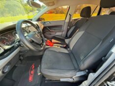 VOLKSWAGEN VIRTUS 1.0 200 TSI COMFORTLINE 2018/2018 ELY AUTOMÓVEIS LAJEADO / Carros no Vale