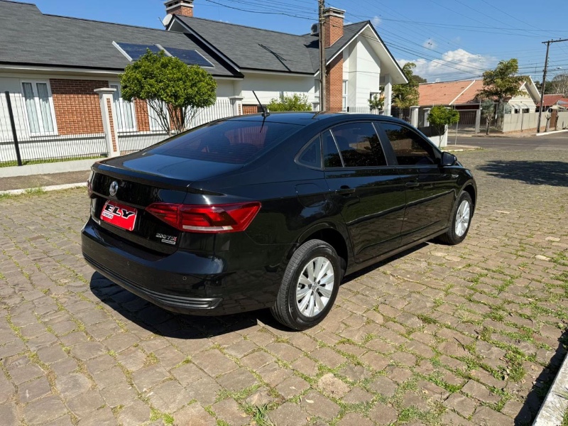 VOLKSWAGEN VIRTUS 1.0 200 TSI COMFORTLINE 2018/2018 ELY AUTOMÓVEIS LAJEADO / Carros no Vale VOLKSWAGEN VIRTUS 1.0 200 TSI COMFORTLINE 2018/2018 ELY AUTOMÓVEIS LAJEADO / Carros no Vale