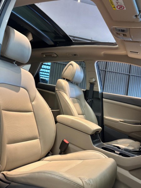 HYUNDAI TUCSON 1.6 TURBO GDI 2019/2020 JM AUTOMÓVEIS VENÂNCIO AIRES / Carros no Vale