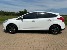 FORD FOCUS S 1.6 /2014 RT 811 VEÍCULOS ARROIO DO MEIO / Carros no Vale