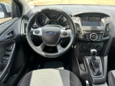 FORD FOCUS S 1.6 /2014 RT 811 VEÍCULOS ARROIO DO MEIO / Carros no Vale