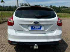 FORD FOCUS S 1.6 /2014 RT 811 VEÍCULOS ARROIO DO MEIO / Carros no Vale