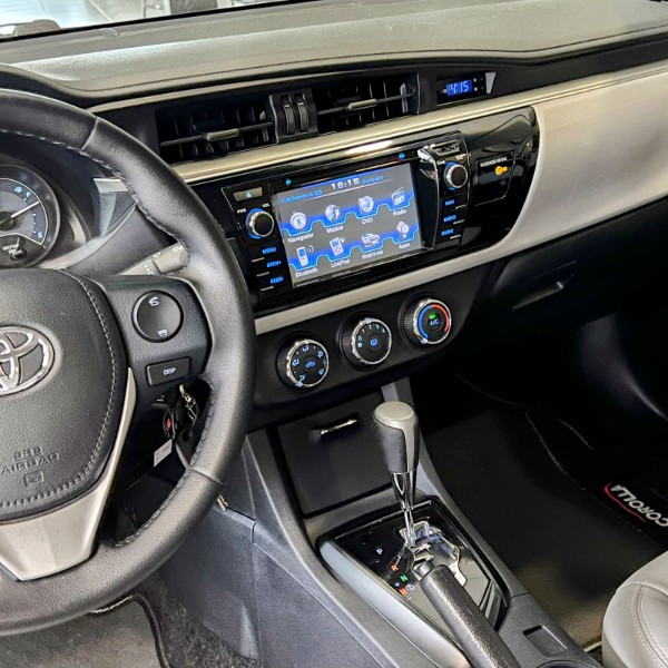 TOYOTA COROLLA 1.8 GLI 16V 2017/2017 JOÃO CARROS MULTIMARCAS GUAPORÉ / Carros no Vale TOYOTA COROLLA 1.8 GLI 16V 2017/2017 JOÃO CARROS MULTIMARCAS GUAPORÉ / Carros no Vale