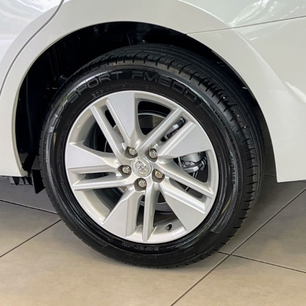 TOYOTA COROLLA 1.8 GLI 16V 2017/2017 JOÃO CARROS MULTIMARCAS GUAPORÉ / Carros no Vale TOYOTA COROLLA 1.8 GLI 16V 2017/2017 JOÃO CARROS MULTIMARCAS GUAPORÉ / Carros no Vale