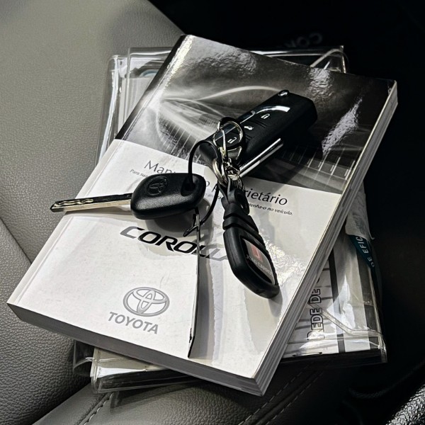 TOYOTA COROLLA 1.8 GLI 16V 2017/2017 JOÃO CARROS MULTIMARCAS GUAPORÉ / Carros no Vale TOYOTA COROLLA 1.8 GLI 16V 2017/2017 JOÃO CARROS MULTIMARCAS GUAPORÉ / Carros no Vale