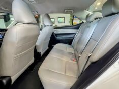 TOYOTA COROLLA 1.8 GLI 16V 2017/2017 JOÃO CARROS MULTIMARCAS GUAPORÉ / Carros no Vale