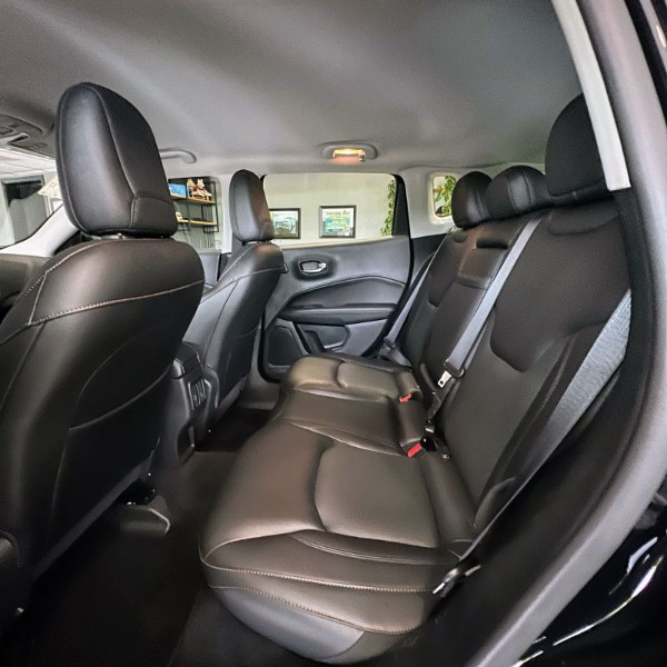 JEEP COMPASS LONGITUDE 2.0 4X2 16V 2018/2018 JOÃO CARROS MULTIMARCAS GUAPORÉ / Carros no Vale JEEP COMPASS LONGITUDE 2.0 4X2 16V 2018/2018 JOÃO CARROS MULTIMARCAS GUAPORÉ / Carros no Vale