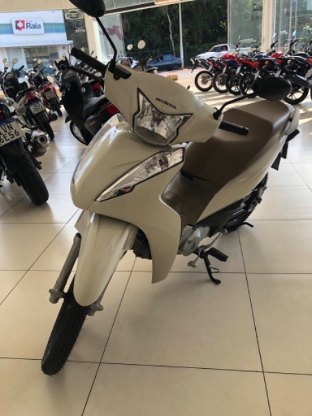 HONDA MOTOS BIZ 125 2021/2021 JASER MOTOS LAJEADO / Carros no Vale HONDA MOTOS BIZ 125 2021/2021 JASER MOTOS LAJEADO / Carros no Vale