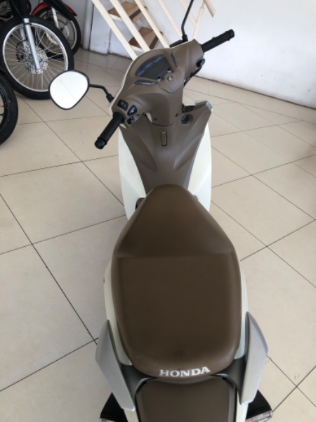 HONDA MOTOS BIZ 125 2021/2021 JASER MOTOS LAJEADO / Carros no Vale HONDA MOTOS BIZ 125 2021/2021 JASER MOTOS LAJEADO / Carros no Vale