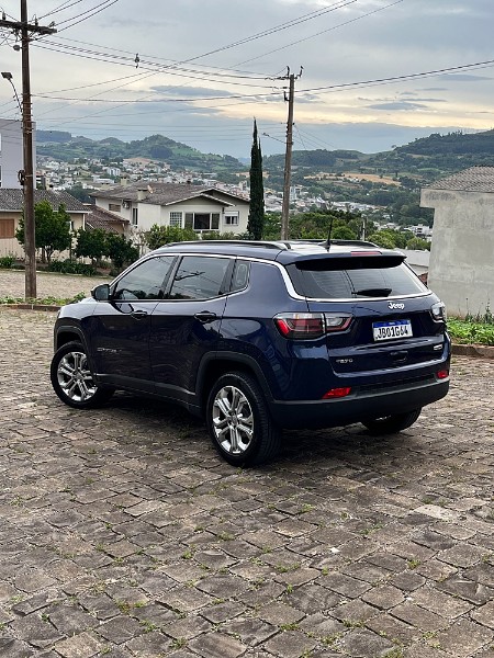 JEEP COMPASS 1.3 T270 TURBO FLEX LONGITUDE AT6 2022/2022 BOSCO AUTOMÓVEIS GUAPORÉ / Carros no Vale JEEP COMPASS 1.3 T270 TURBO FLEX LONGITUDE AT6 2022/2022 BOSCO AUTOMÓVEIS GUAPORÉ / Carros no Vale