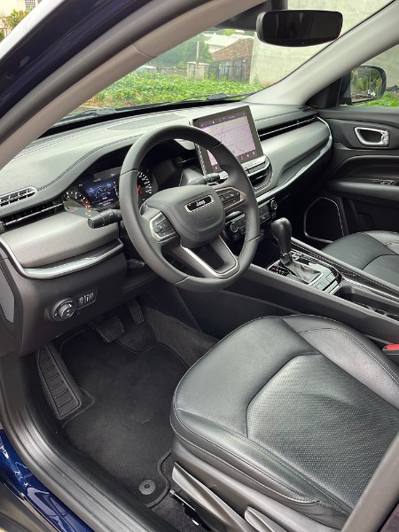 JEEP COMPASS 1.3 T270 TURBO FLEX LONGITUDE AT6 2022/2022 BOSCO AUTOMÓVEIS GUAPORÉ / Carros no Vale JEEP COMPASS 1.3 T270 TURBO FLEX LONGITUDE AT6 2022/2022 BOSCO AUTOMÓVEIS GUAPORÉ / Carros no Vale