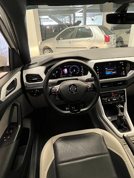 VOLKSWAGEN T-CROSS 1.4 HIGHLINE TSI 16V FLEX 4P AUTOMÁTICO 2021/2021 BOSCO AUTOMÓVEIS GUAPORÉ / Carros no Vale VOLKSWAGEN T-CROSS 1.4 HIGHLINE TSI 16V FLEX 4P AUTOMÁTICO 2021/2021 BOSCO AUTOMÓVEIS GUAPORÉ / Carros no Vale