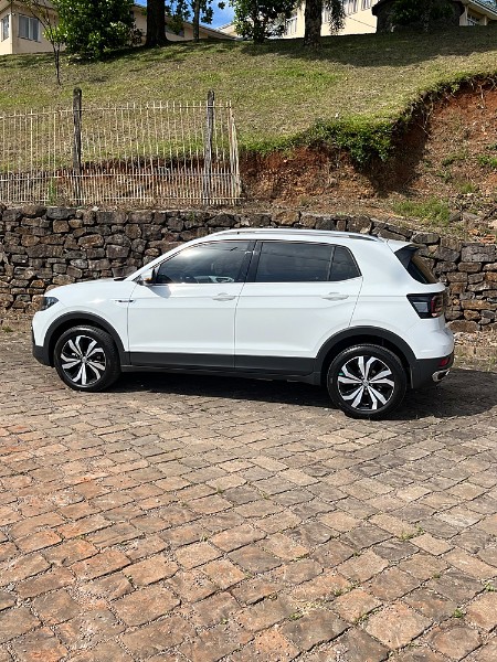 VOLKSWAGEN T-CROSS 1.4 HIGHLINE TSI 16V FLEX 4P AUTOMÁTICO 2021/2021 BOSCO AUTOMÓVEIS GUAPORÉ / Carros no Vale VOLKSWAGEN T-CROSS 1.4 HIGHLINE TSI 16V FLEX 4P AUTOMÁTICO 2021/2021 BOSCO AUTOMÓVEIS GUAPORÉ / Carros no Vale