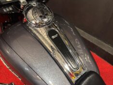 HARLEY DAVIDSON STREET GLIDE /2015 EXCLUSIVO VEÍCULOS SANTA CRUZ DO SUL / Carros no Vale