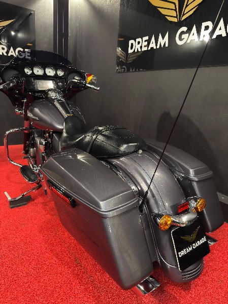 HARLEY DAVIDSON STREET GLIDE /2015 EXCLUSIVO VEÍCULOS SANTA CRUZ DO SUL / Carros no Vale HARLEY DAVIDSON STREET GLIDE /2015 EXCLUSIVO VEÍCULOS SANTA CRUZ DO SUL / Carros no Vale