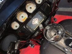 HARLEY DAVIDSON STREET GLIDE /2015 EXCLUSIVO VEÍCULOS SANTA CRUZ DO SUL / Carros no Vale