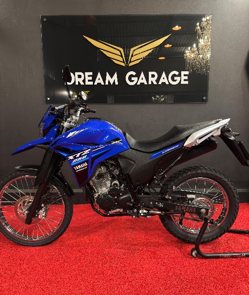YAMAHA XTZ250 LANDER /2024 EXCLUSIVO VEÍCULOS SANTA CRUZ DO SUL / Carros no Vale