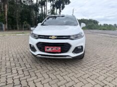 CHEVROLET TRACKER 1.4 16V TURBO FLEX LTZ AUTOMÁTICO 2017/2017 ELY AUTOMÓVEIS LAJEADO / Carros no Vale