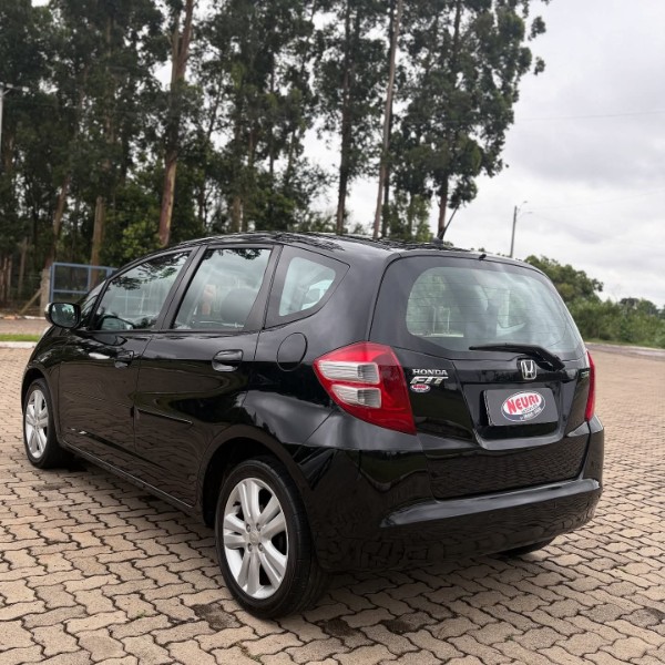 HONDA FIT 1.5 EX 16V FLEX 4P MANUAL /2010 NEURI VEÍCULOS LAJEADO / Carros no Vale