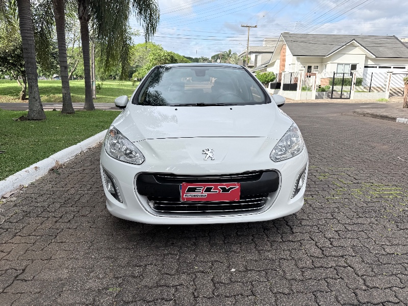 PEUGEOT 308 1.6 ACTIVE 16V FLEX 4P MANUAL 2015/2015 ELY AUTOMÓVEIS LAJEADO / Carros no Vale