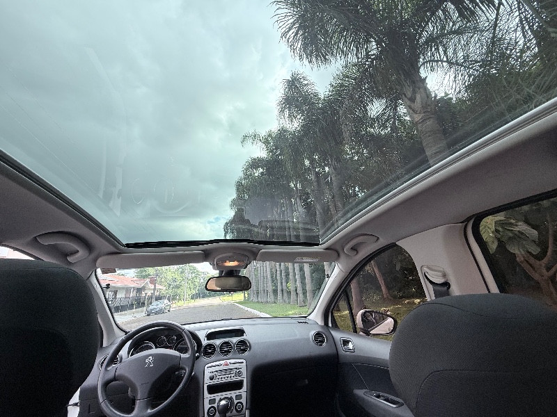 PEUGEOT 308 1.6 ACTIVE 16V FLEX 4P MANUAL 2015/2015 ELY AUTOMÓVEIS LAJEADO / Carros no Vale